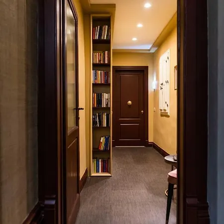 Prestige Zanobi 55 Apartment *