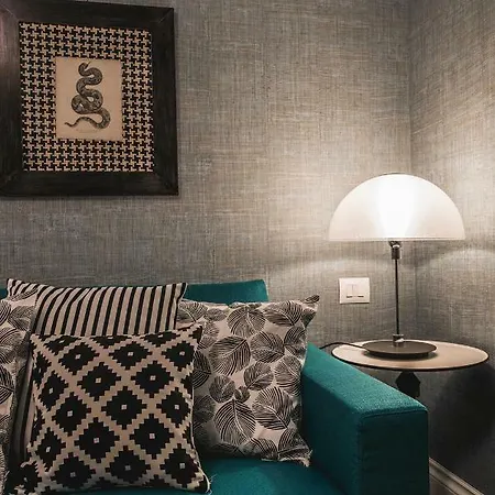 Prestige Zanobi 55 Apartment